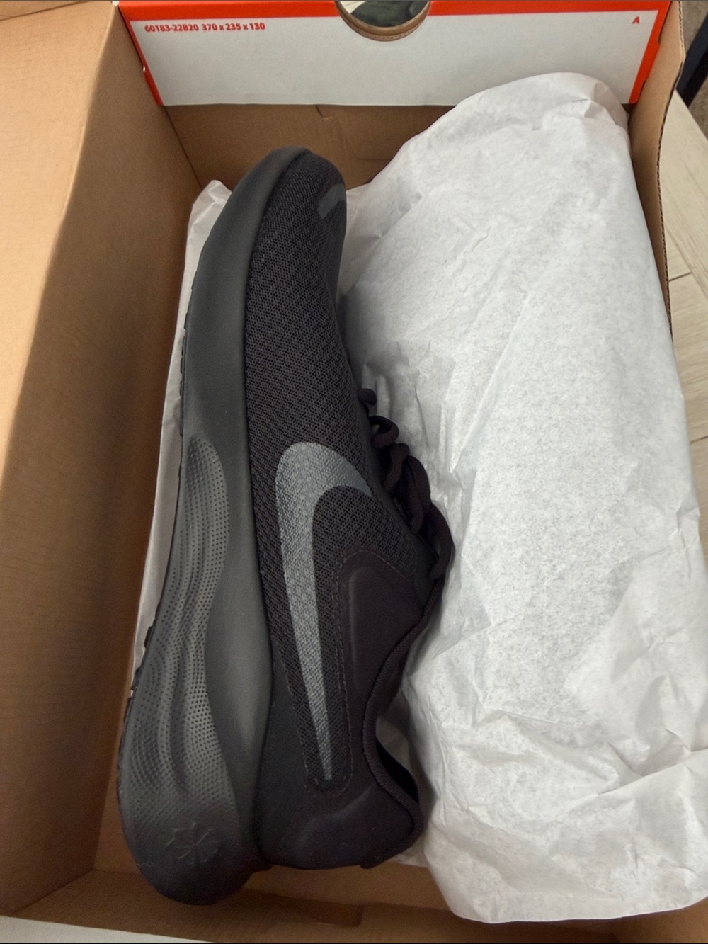 Nike Revolution 7 (wide)